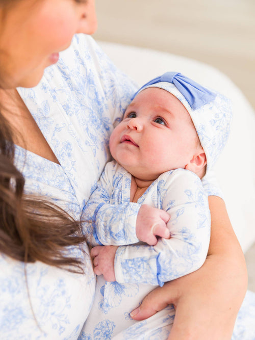 Baby Girls Bamboo Viscose Periwinkle Butterfly Garden Ruffle Knotted Sleep Gown & Bow Hat Set